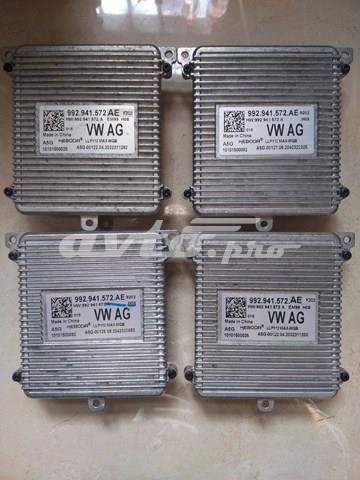  992941572A VAG
