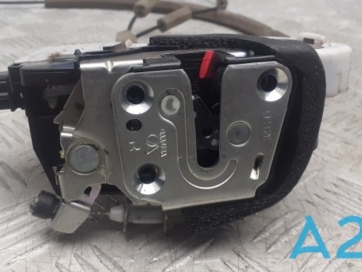 Купити 805005AA0A Nissan/Infiniti Замок дверки правої передньої