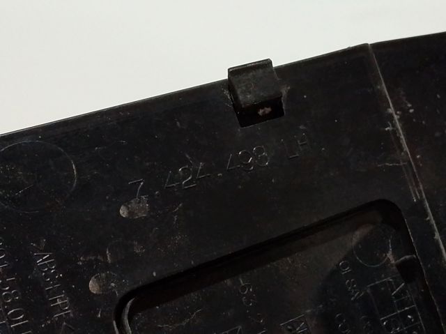  7424493 BMW
