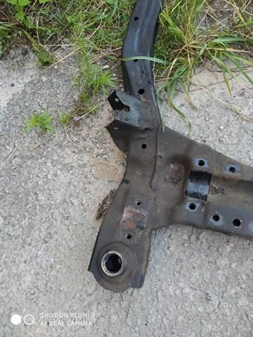 Підрамник передньої підвіски Hyundai/Kia 624102B560 ціна, від 336.90 USD