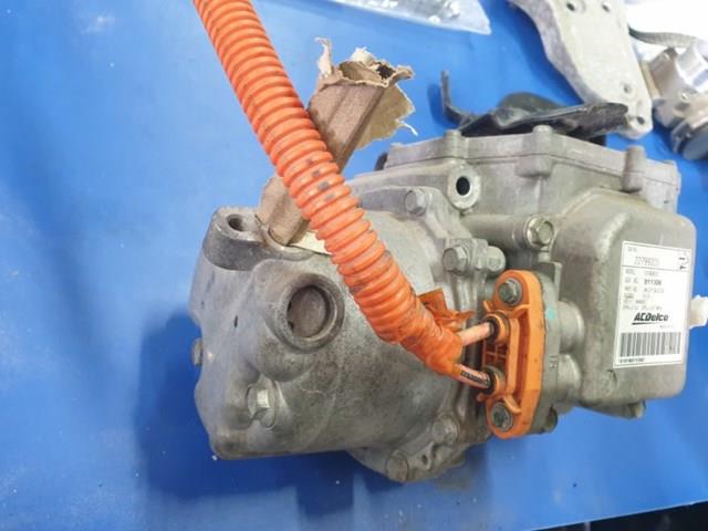 Компресор кондиціонера 22799205 General Motors