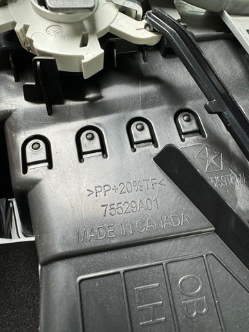 75529A01 Chrysler 