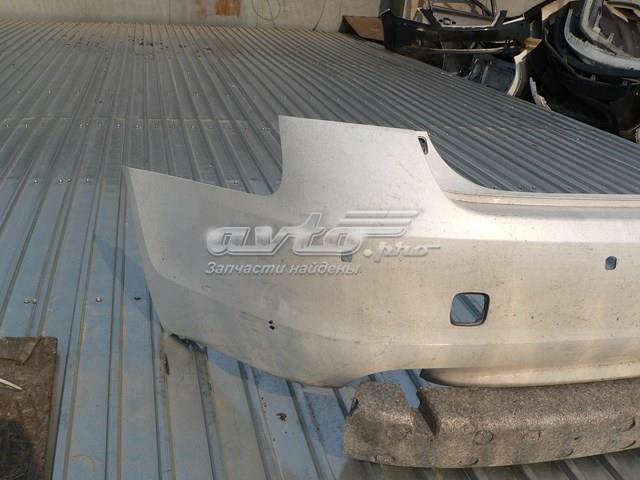 Задній бампер 5215930943 Toyota