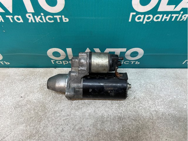 Стартер 55570445 Opel