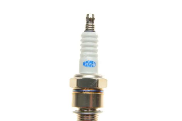 Свічки автомобільні Magneti Marelli 062709000025 ціна, від 3.46 USD