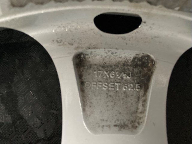 Купити 9965126570 Mazda 
