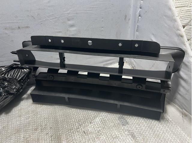 Купити LR130024 Land Rover 