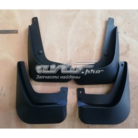 Бризковики комплект Geely 4114101270