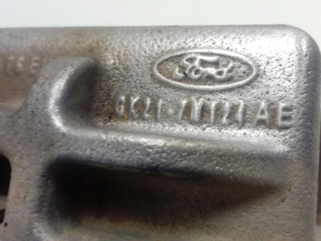Подушка коробки передач GK217M124AE Ford