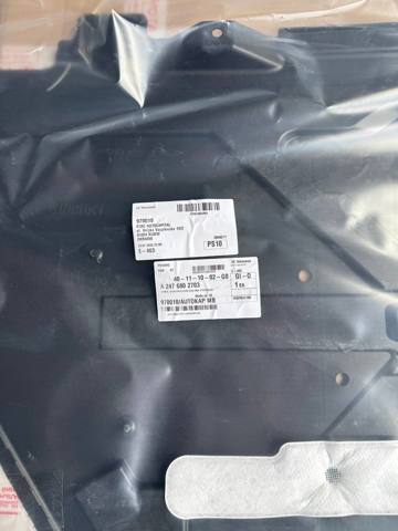 Купити A2476802703 Mercedes 