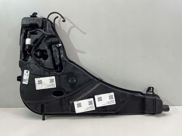  7499828 BMW