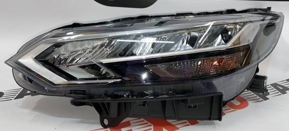 260606LB5A Nissan/Infiniti Фара дальнього світла в зборі