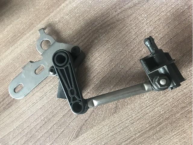  VAG 4M0907504 ціна, від 40.94 USD