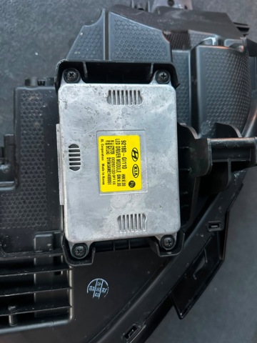 Купити 92102GI000 Hyundai/Kia Фара передня права