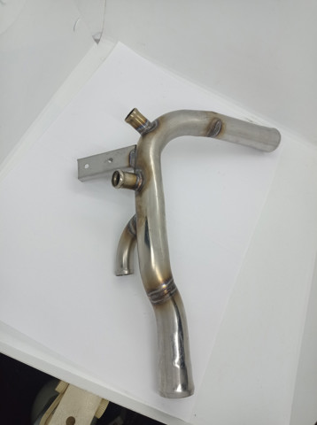 Водяний патрубок Opel 96419278