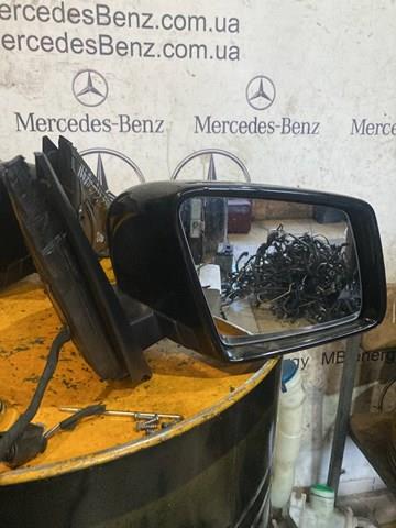 Дзеркало праве A1668100493 Mercedes