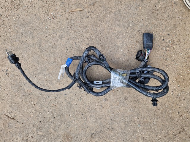 148905101D Tesla 