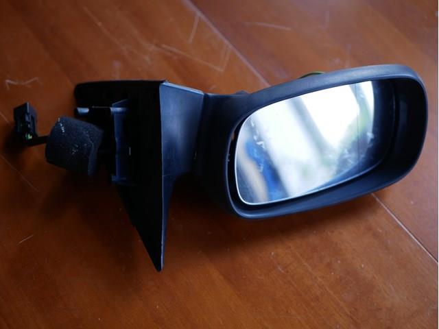 Дзеркало праве 0510411 Opel