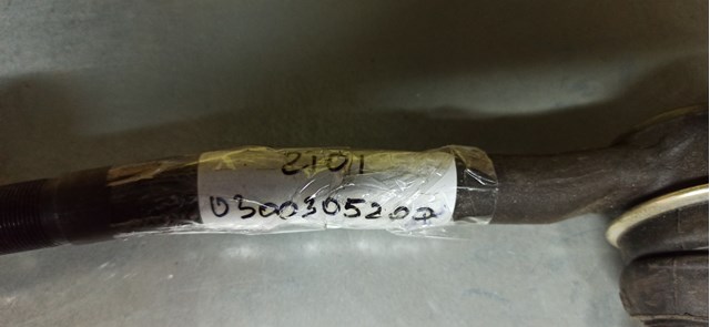 Тяга рульова в зборі, права Lada 21010300305200 ціна, від 17.64 USD