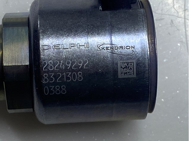Датчик тиску палива Delphi 28252069 ціна, від 53.81 USD