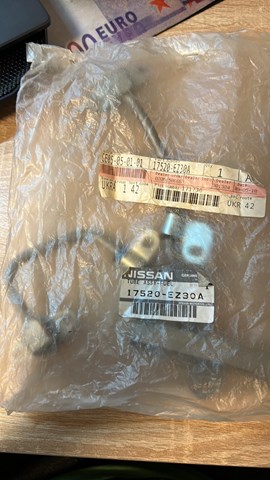  Nissan/Infiniti 17520EZ30A ціна, від 46.99 USD