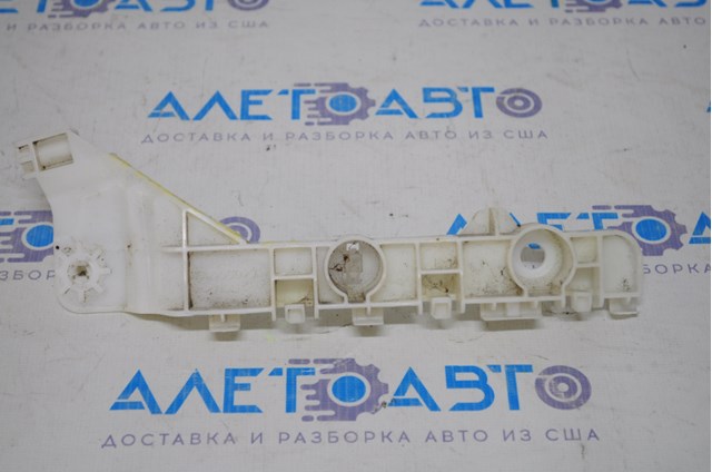 Кронштейн бампера переднього, лівий 6400G659 Mitsubishi