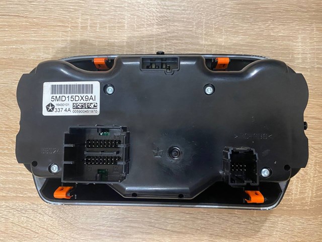  Chrysler 5MD15DX9AI