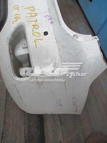 Задній бампер 850221LB4H Nissan/Infiniti