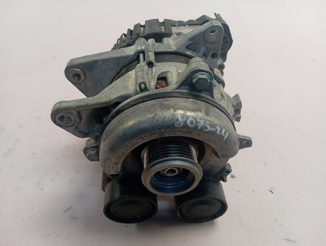 Генератор 2310A1749R Renault (RVI)