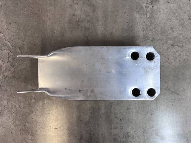 Кронштейн підсилювача переднього бампера Mercedes A223620540064
