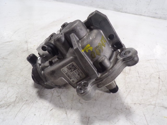 Купити LR073700 Land Rover Насос паливний високого тиску (ПНВТ) - DIESEL