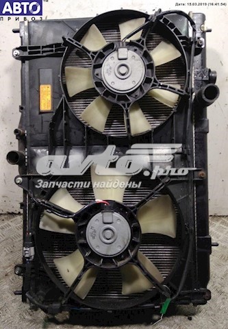 1350A052 Mitsubishi радіатор охолодження двигуна