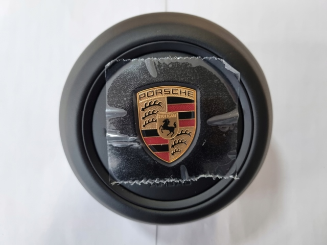 Подушка безпеки водія Porsche 9Y0880201 ціна, від 799.32 USD