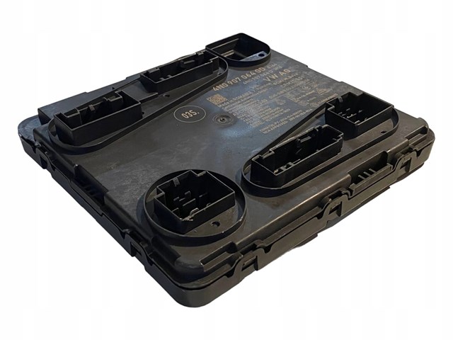  VAG 4N0907064GD ціна, від 380.08 USD