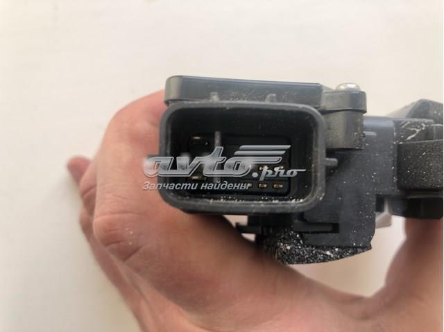 Двигун склопідіймача двері передньої, правої Nissan/Infiniti 807501CY0C