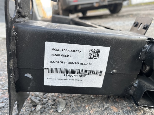 Шина бампера переднього FPS FP5647940 ціна, від 73.21 USD