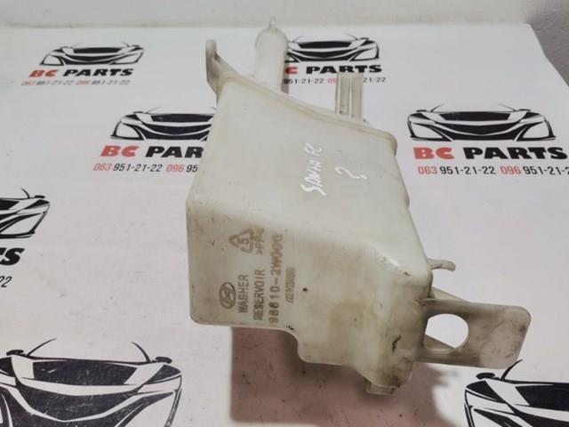 986102W000 Hyundai/Kia Бачок склоомивача