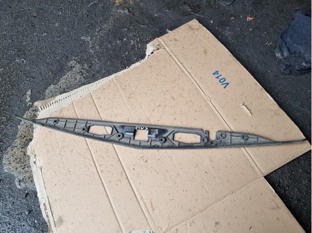 74890STXA21 Honda Накладка на кришку багажника