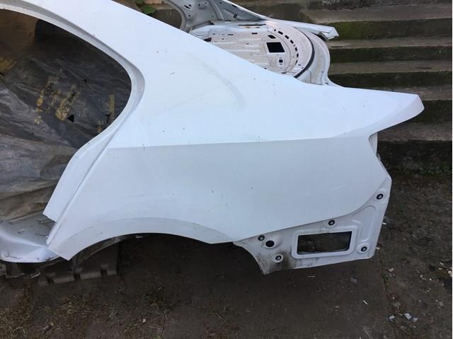  Крило заднє ліве Volkswagen Jetta 4