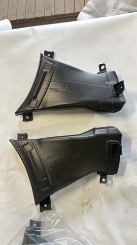 Повітропровід гальмівного диска, правий Nissan/Infiniti 622526RA0A ціна, від 19.00 USD