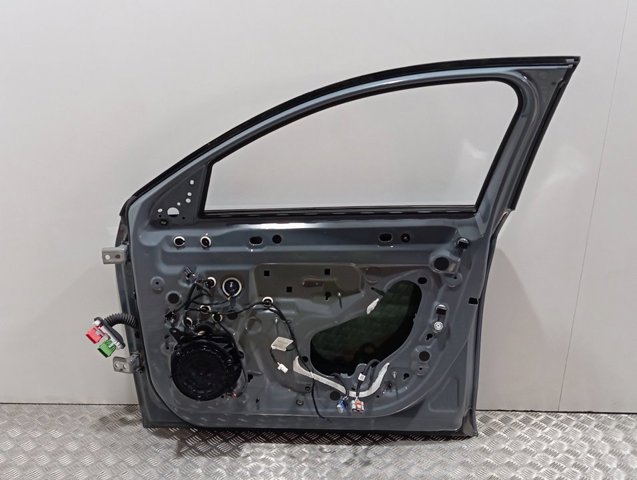 Двері передні, праві Peugeot/Citroen 9837705880 ціна, від 357.94 USD