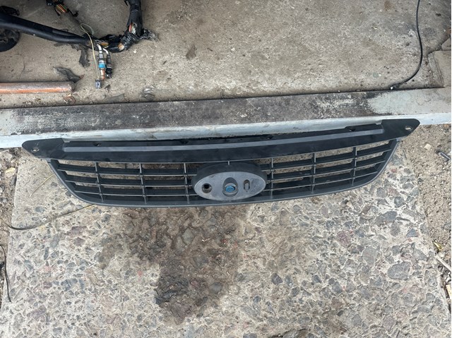 Купити 8M518200BD Ford Захисна решітка радіатора
