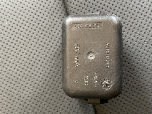 80A616010 VAG 