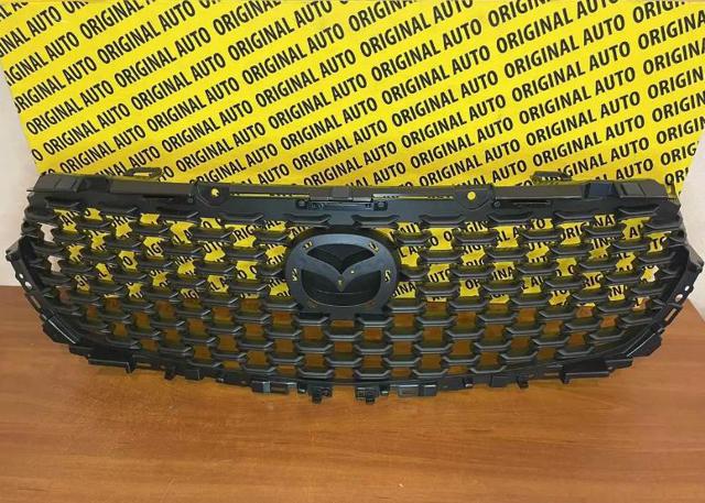 Решітка радіатора VA4050710D Mazda