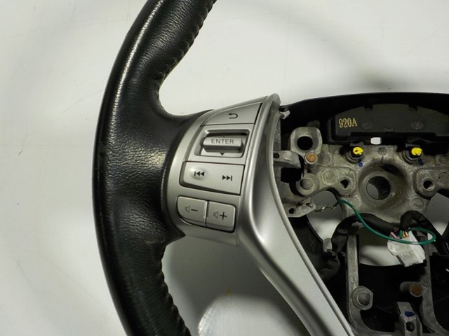 Рульове колесо Nissan/Infiniti 484304CB4A ціна, від 24.27 USD