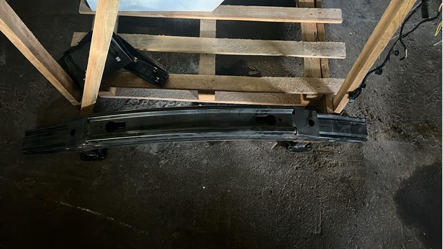 Купити 600588400K Tesla 