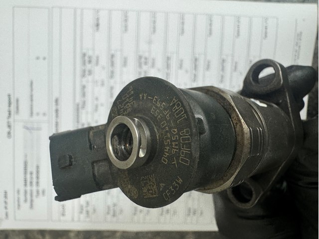 Купити 0445110353 Bosch Форсунка дизельна в зборі, розпилювач + тримач