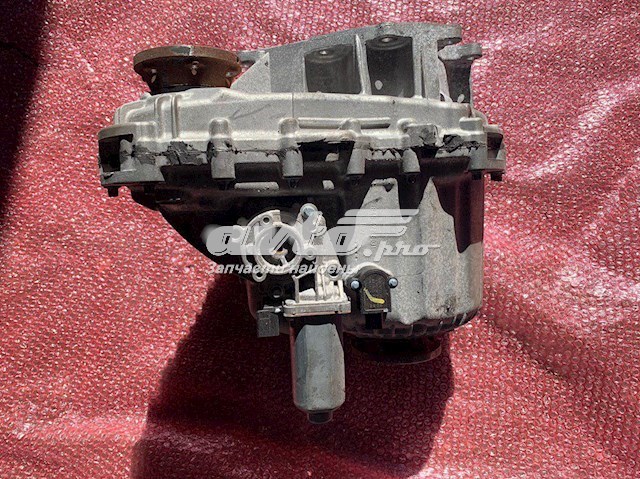 Роздатка BH427K780AB Land Rover