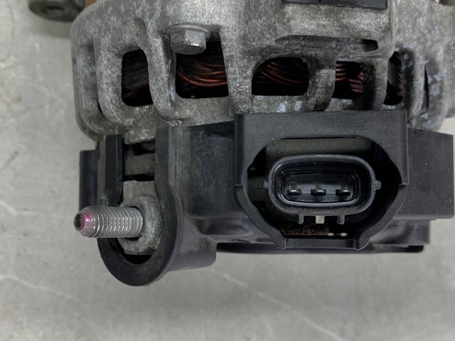 Купити 3730004835 Hyundai/Kia Генератор