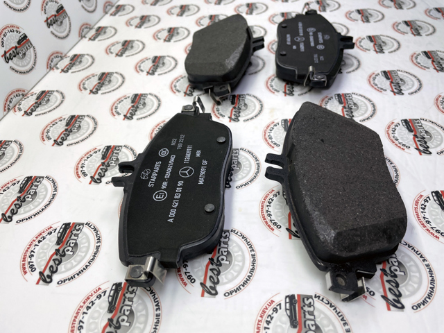 A000420910490 Mercedes Передні гальмівні колодки